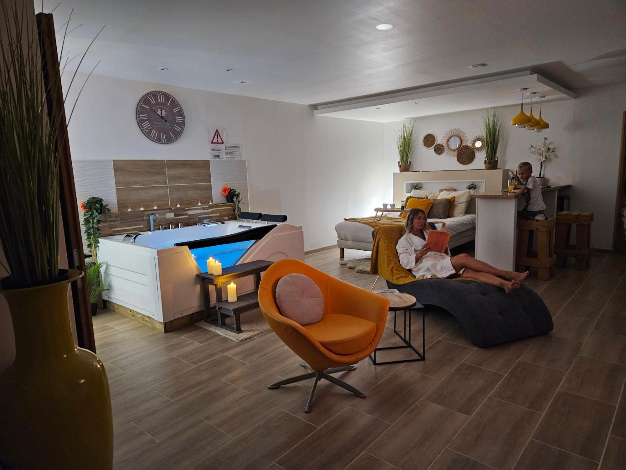 Studio Design Cocon Spa Prive A Deux Pas De Lille Bassee Exterior foto